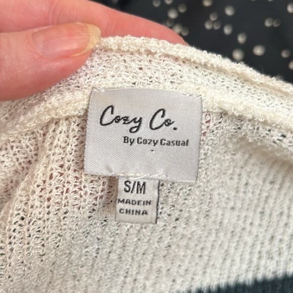 Cozy Co Color Block Cardigan Dark Green, Camel, Tan, Cream Pockets Small/Medium - Picture 7 of 8